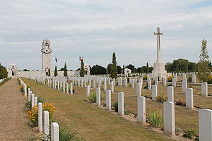 Cemetery Villers-Bretonneux Military.jpg
