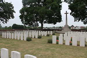 Cemetery Auberchicourt British.jpg