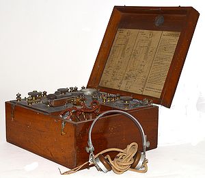 Wireless Telegraph Set CW Mk I 30 watt.jpg